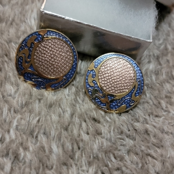 Beautiful Roccoco Womens Vintage Boho Inspired Earrings - Picture 5 of 7